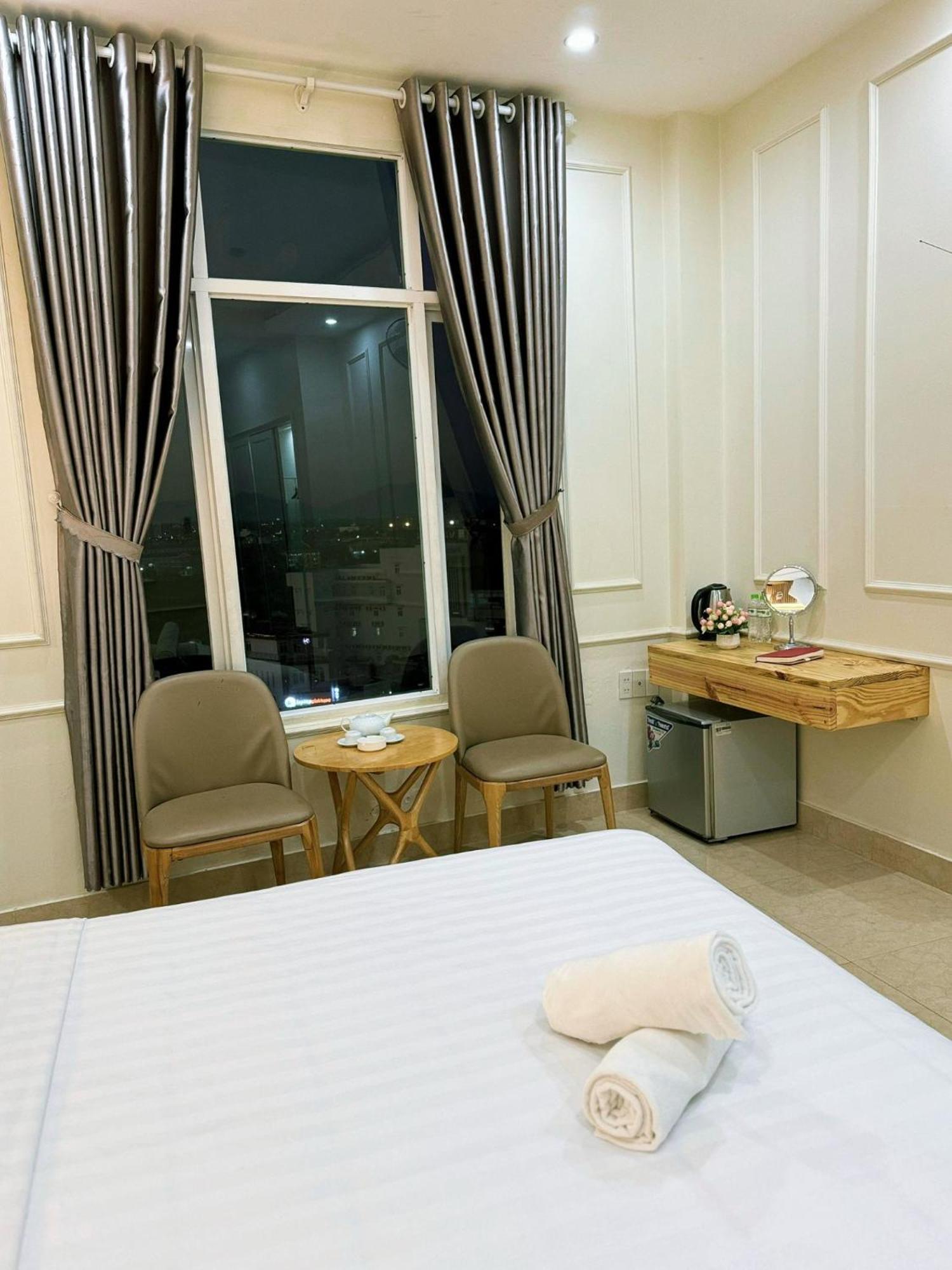 Elisa Hotel Pleiku Bagian luar foto